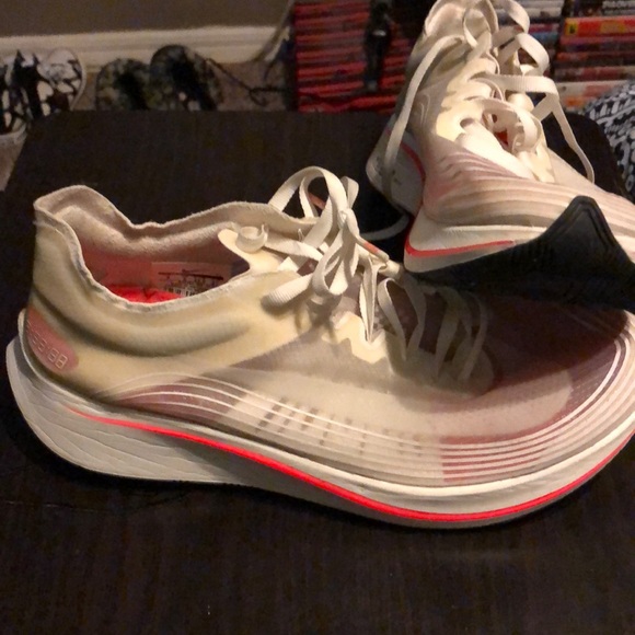 Nike zoom fly sp sz 9